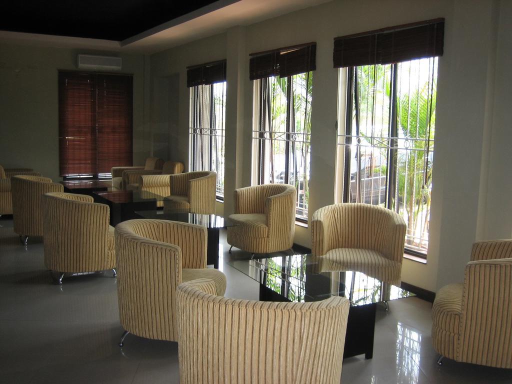 Green Wattana Hotel Sentul Bogor Exterior foto